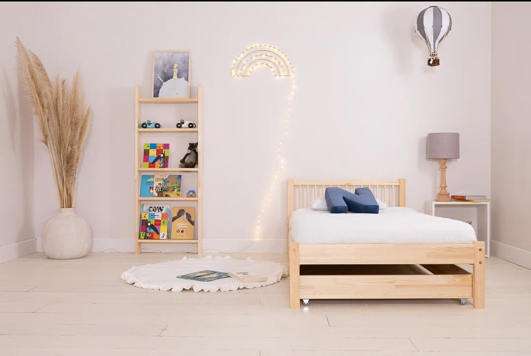 Montessori Dreamo Wooden Kids' Bed