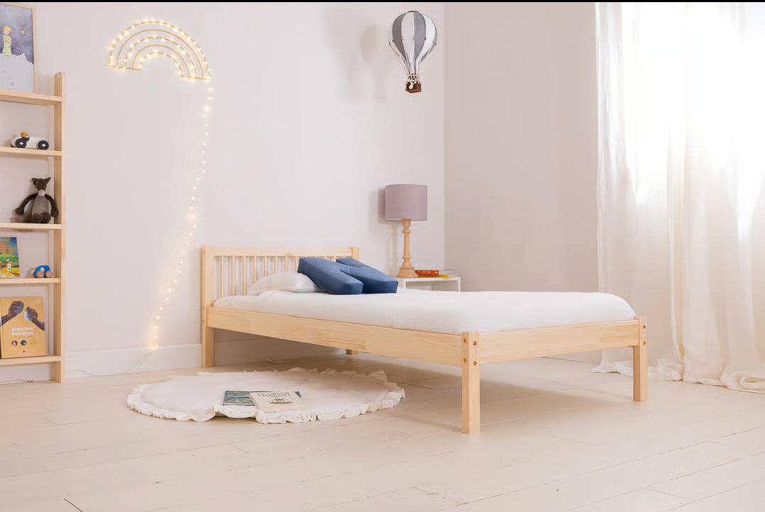 Montessori Dreamo Wooden Kids' Bed