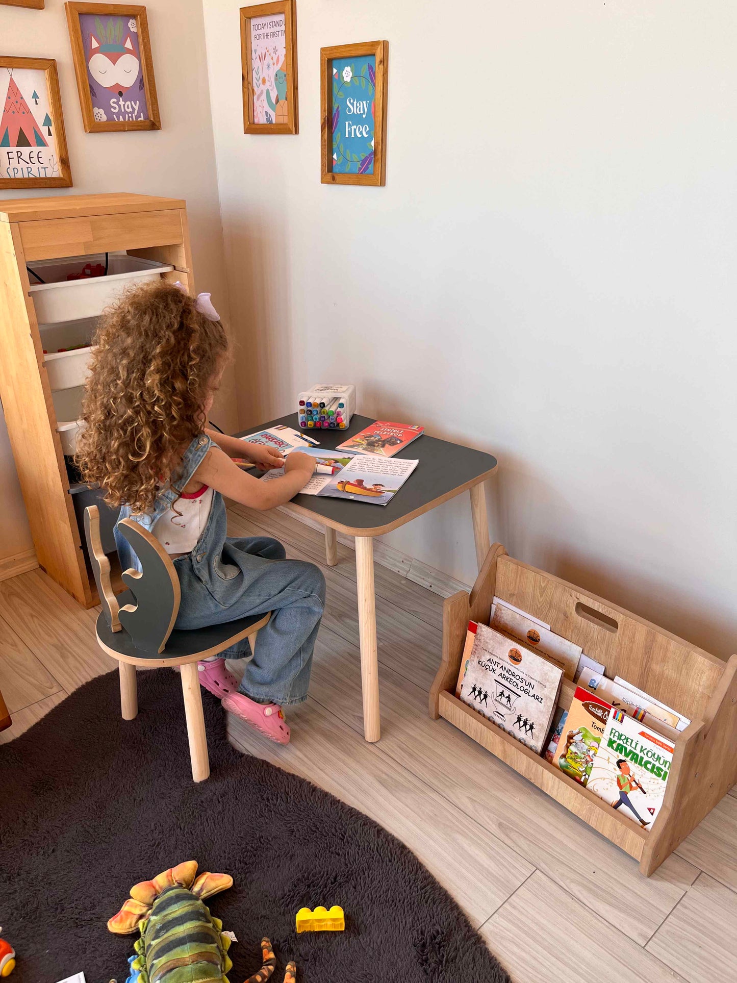 Montessori Anthracite Children’s Study Table with Deer Chair
