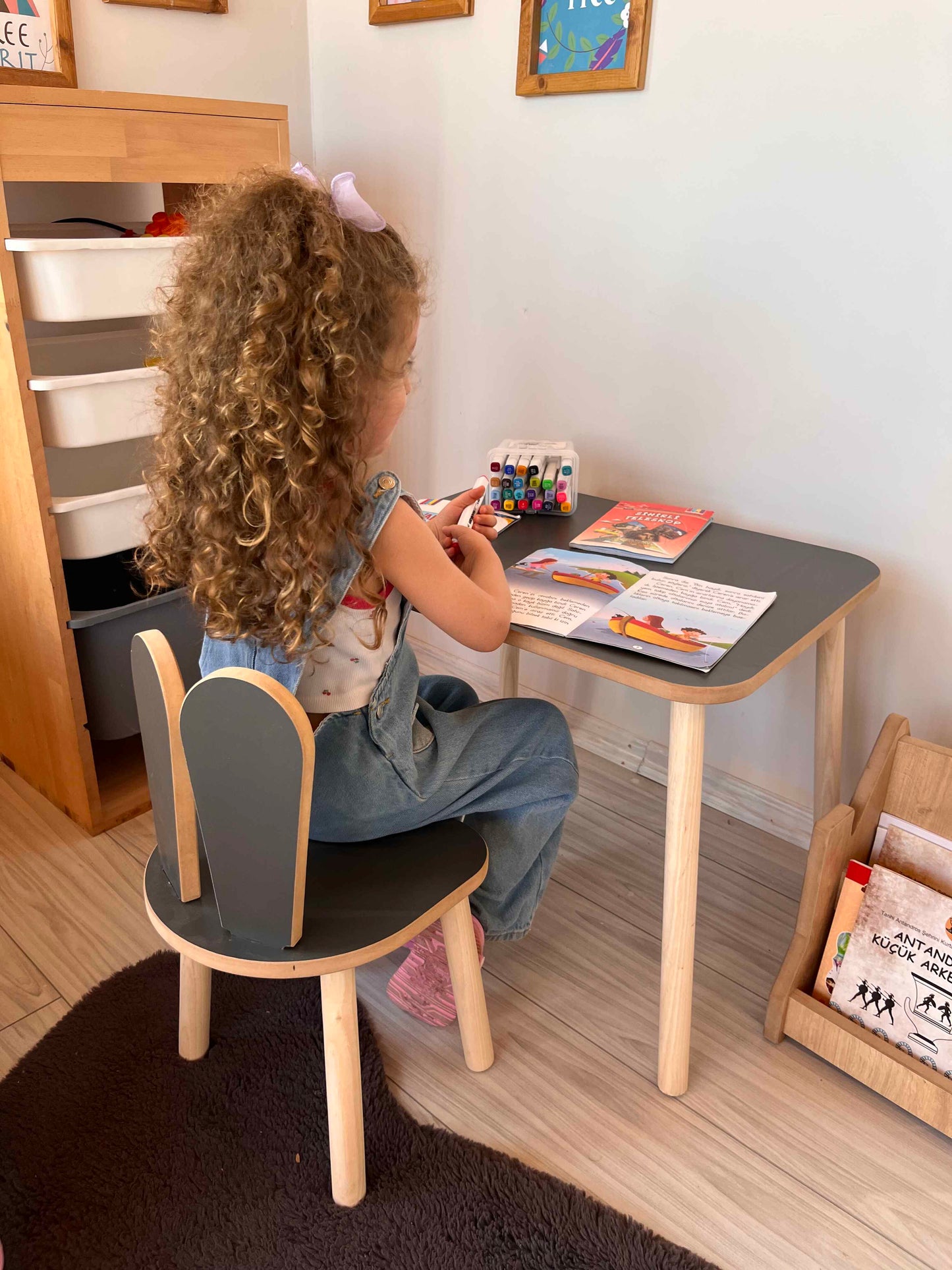 Montessori Anthracite Children’s Study Table with Bunny Chair