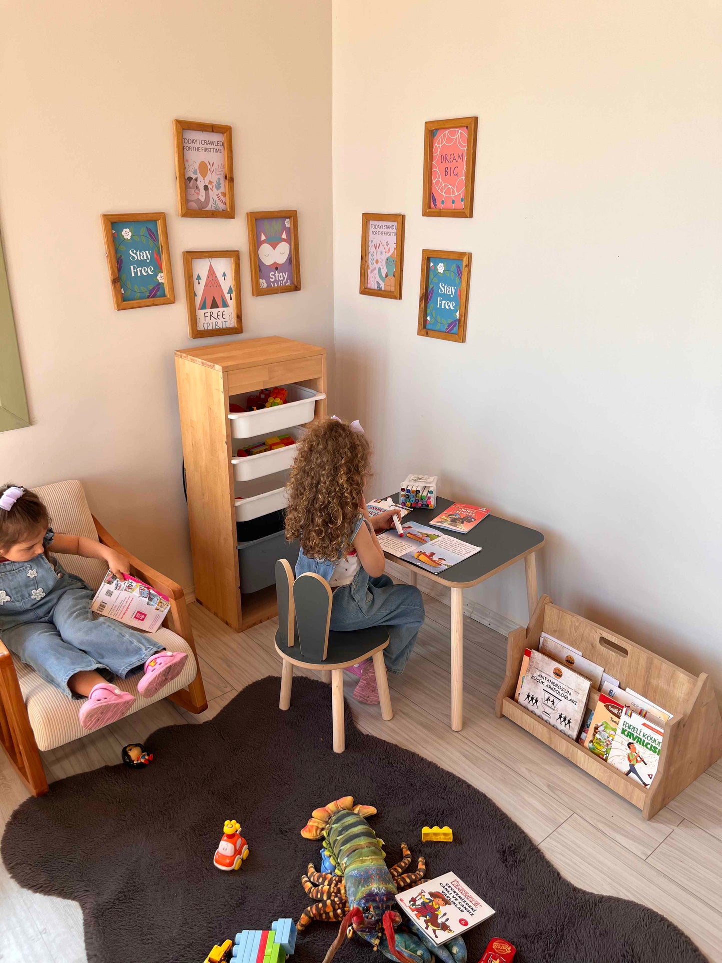 Montessori Anthracite Children’s Study Table with Bunny Chair